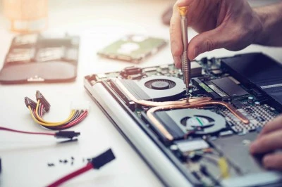 Dépannage et assistance informatique à domicile et magasin à Quimper